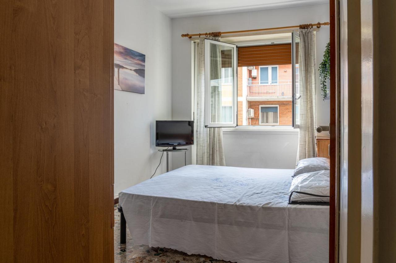 San Donato -M3,Linate Airport,Duomo,Policlinico,Wi-Fi Apartman San Donato Milanese Kültér fotó